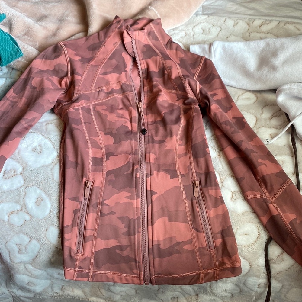 pink camo lulu define jacket